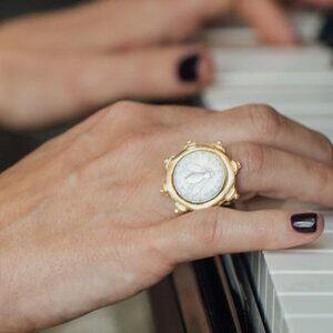 Susan Shaw Florence Italian Bee Coin Ring